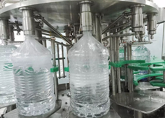 De Flessen van het Monoblock Automatische Water het Vullen Machine 5L/10L